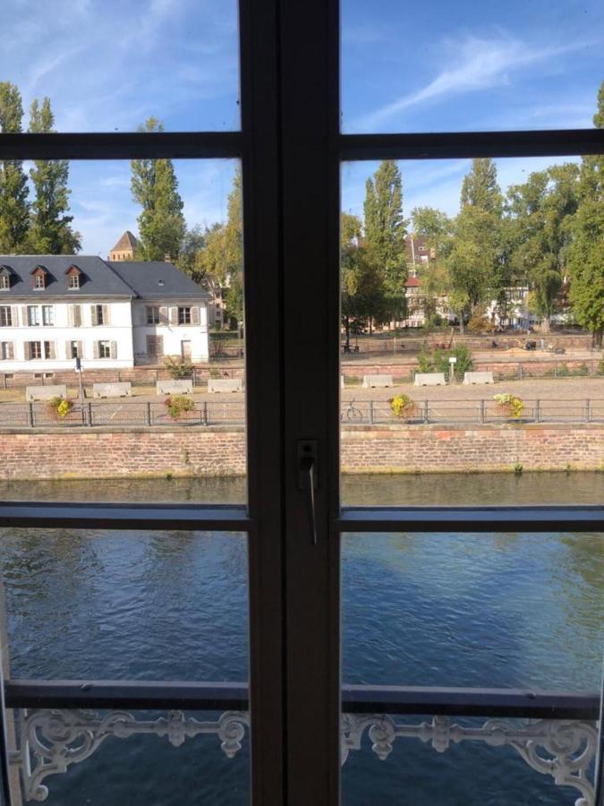 Au Bord De L'Eau Apartment Strasbourg Exterior photo