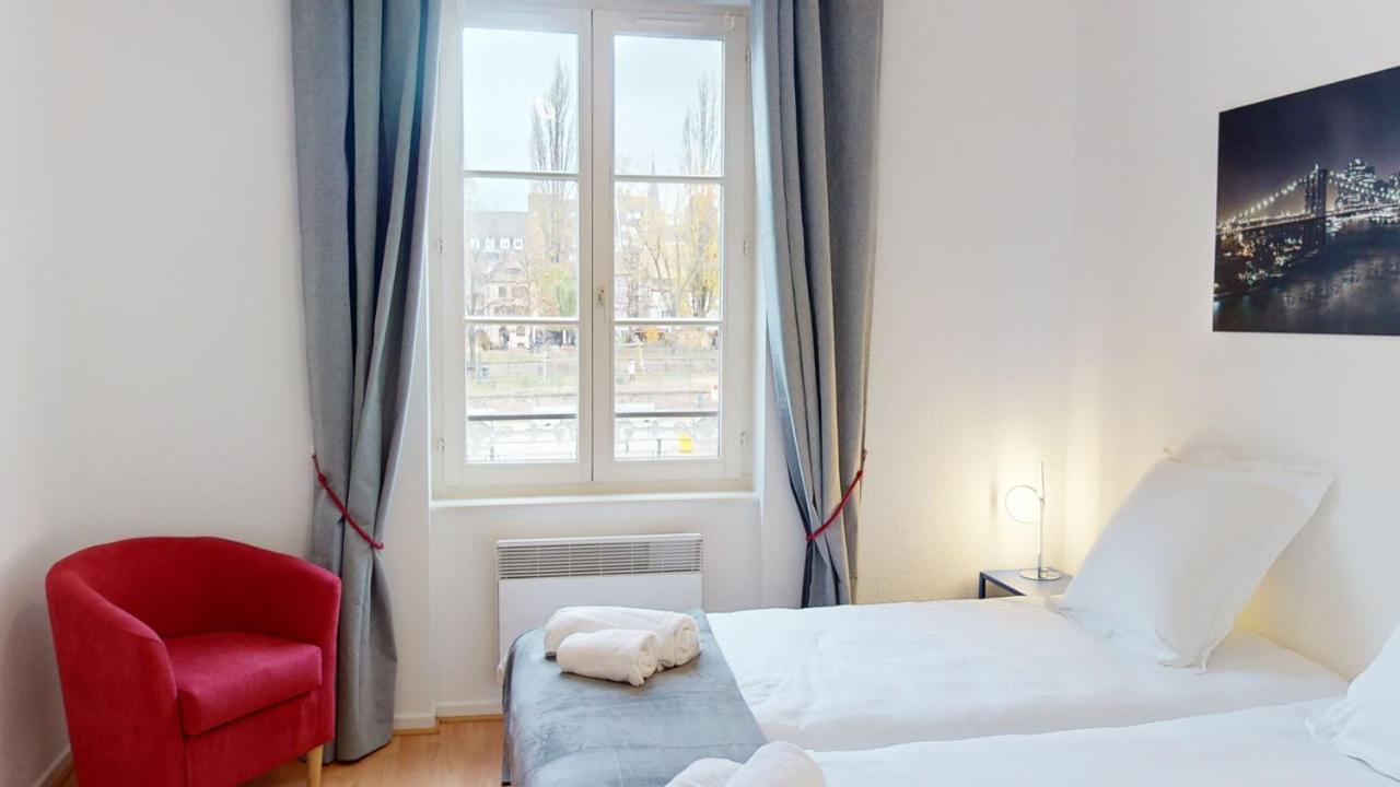 Au Bord De L'Eau Apartment Strasbourg Exterior photo